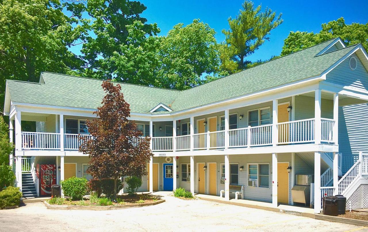 Empire Lakeshore Inn Εξωτερικό φωτογραφία